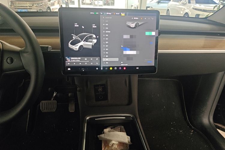 Used Tesla Model Y 2021 Standard Range Rear-Wheel Drive Version Audio And AC Panel