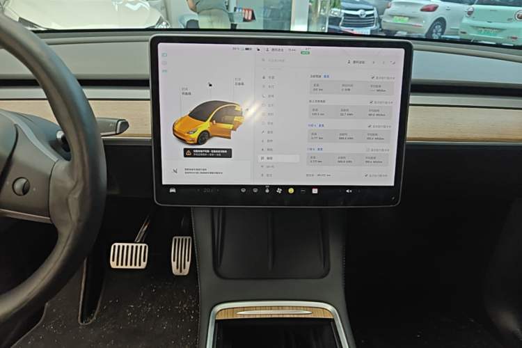 Used Tesla Model Y 2021 Long-Range All-Wheel-Drive Version Audio And AC Panel