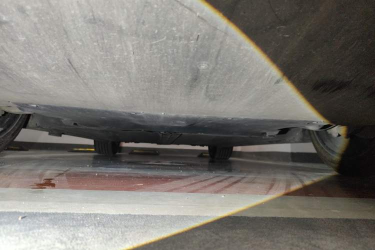 Used Tesla Model Y 2021 Standard Range Rear-Wheel Drive Version Chassis Front