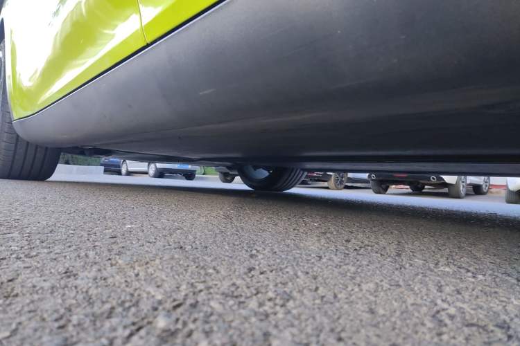Used Tesla Model Y 2021 Long-Range All-Wheel-Drive Version Chassis Rear Left