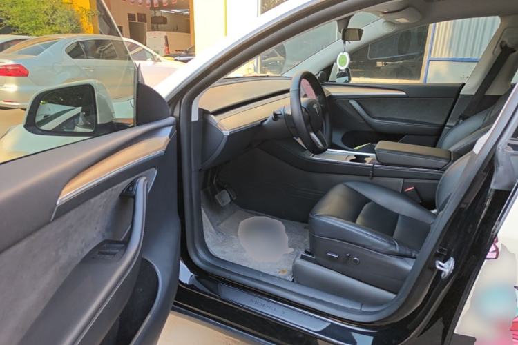 Used Tesla Model Y 2021 Standard Range Rear-Wheel Drive Version Driver Seat