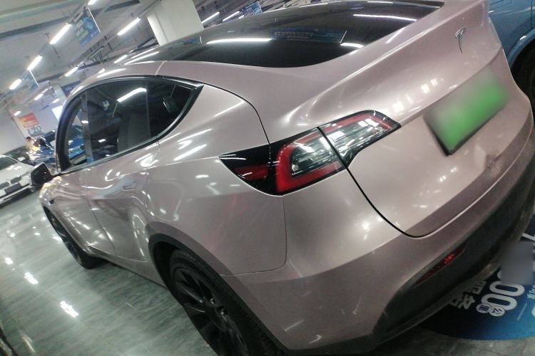 Used Tesla Model Y 2021 Standard Range Rear-Wheel Drive Version Exterior 5
