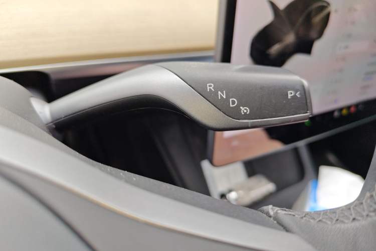 Used Tesla Model Y 2021 Standard Range Rear-Wheel Drive Version Gear Lever