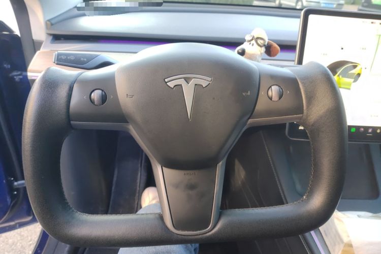Used Tesla Model Y 2021 Long-Range All-Wheel-Drive Version Instrument Cluster