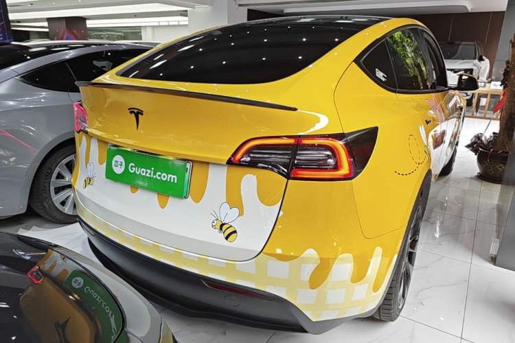 Used Tesla Model Y 2021 Long-Range All-Wheel-Drive Version Rear Right 45 Deg