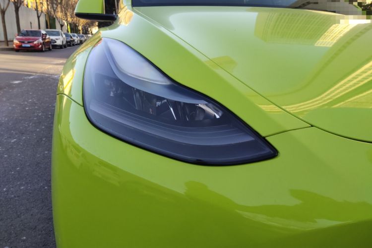 Used Tesla Model Y 2021 Long-Range All-Wheel-Drive Version Right Front Headlight