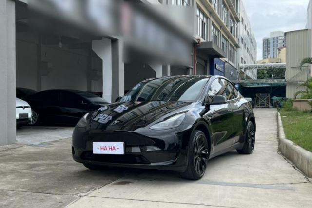Used Tesla Model Y 2022 Rear-Wheel-Drive Version