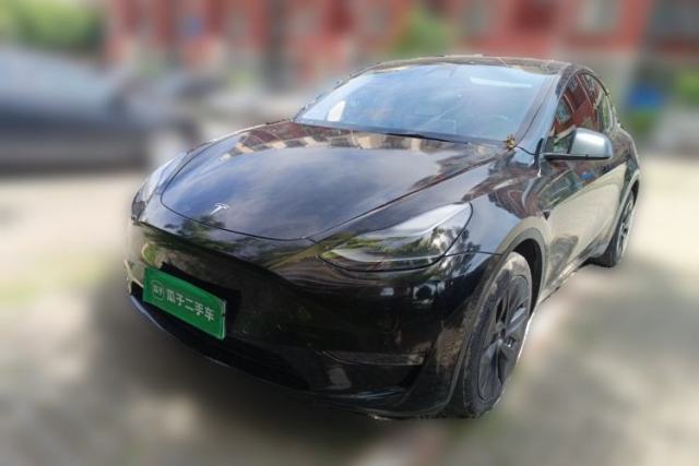 Used Tesla Model Y 2022 Long-Range All-Wheel-Drive Version