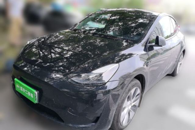 Ojetý Tesla Model Y 2022 Revised Version Rear-Wheel Drive