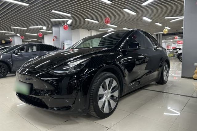 Used Tesla Model Y 2022 Rear-Wheel-Drive Version