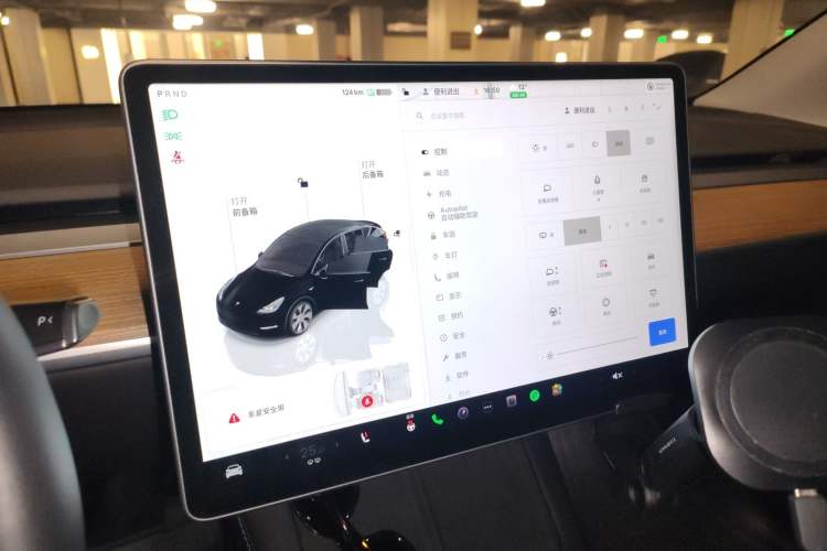 Used Tesla Model Y 2022 Rear-Wheel-Drive Version Audio And AC Panel