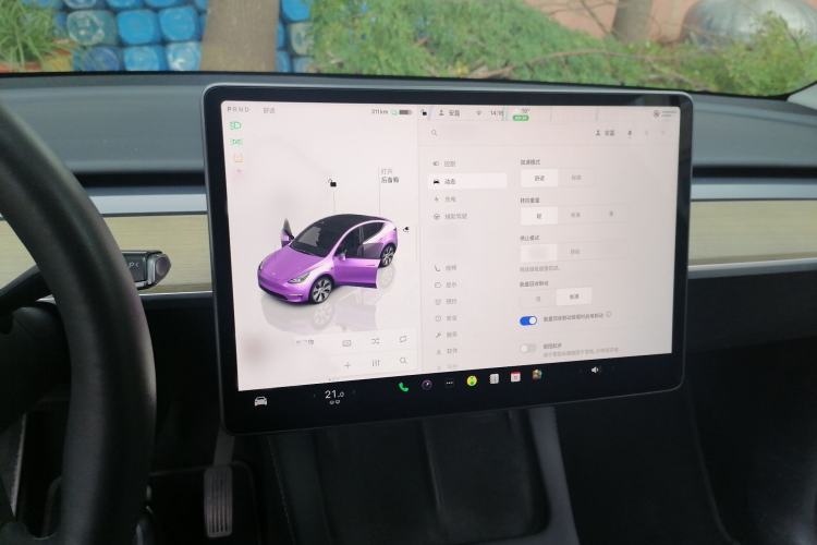 Used Tesla Model Y 2022 Revised Version Rear-Wheel Drive Audio And AC Panel
