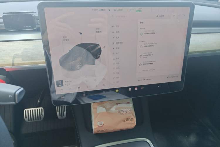 Used Tesla Model Y 2022 Rear-Wheel-Drive Version Audio And AC Panel