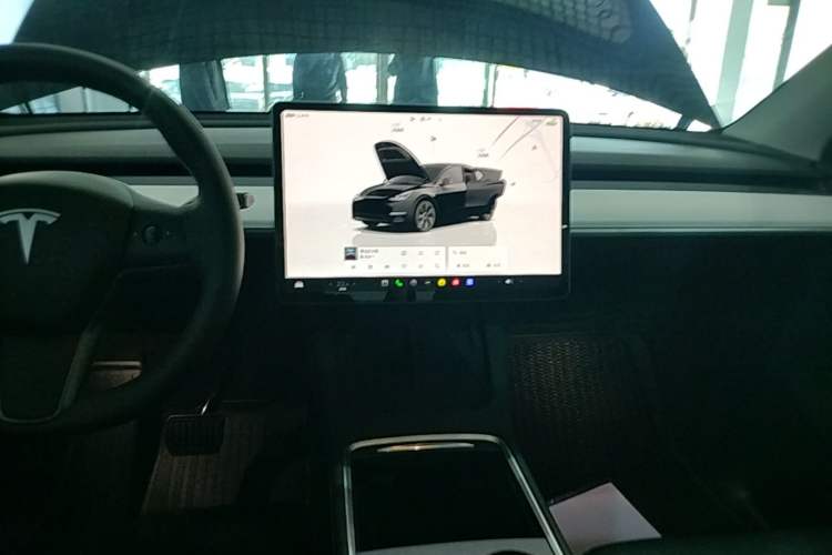 Used Tesla Model Y 2022 Revised Version Rear-Wheel Drive Audio And AC Panel