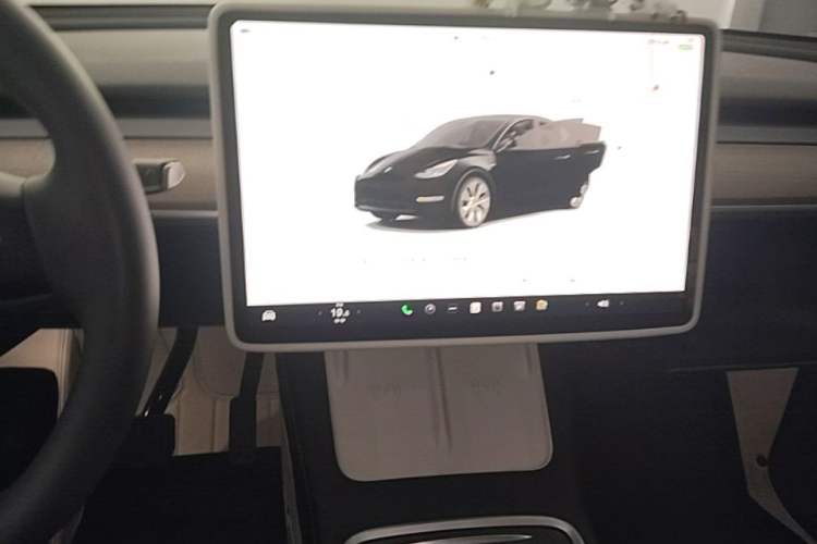 Used Tesla Model Y 2022 Revised Version Rear-Wheel Drive Audio And AC Panel