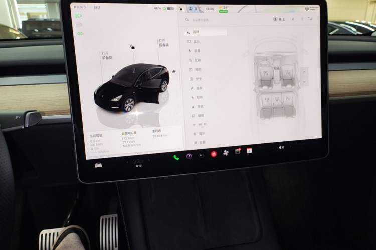 Used Tesla Model Y 2022 Revised Version Rear-Wheel Drive Audio And AC Panel