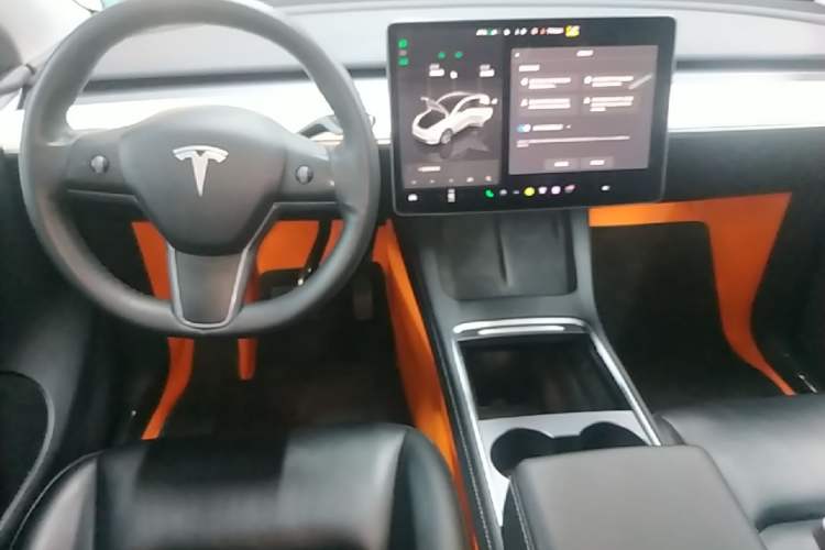 Used Tesla Model Y 2022 Revised Version Long-Range All-Wheel Drive Audio And AC Panel