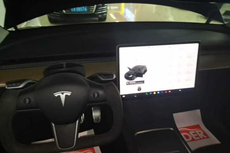Used Tesla Model Y 2022 Revised Version Rear-Wheel Drive Audio And AC Panel