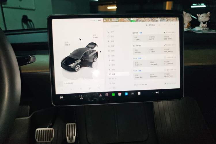 Used Tesla Model Y 2022 Revised Version Rear-Wheel Drive Audio And AC Panel