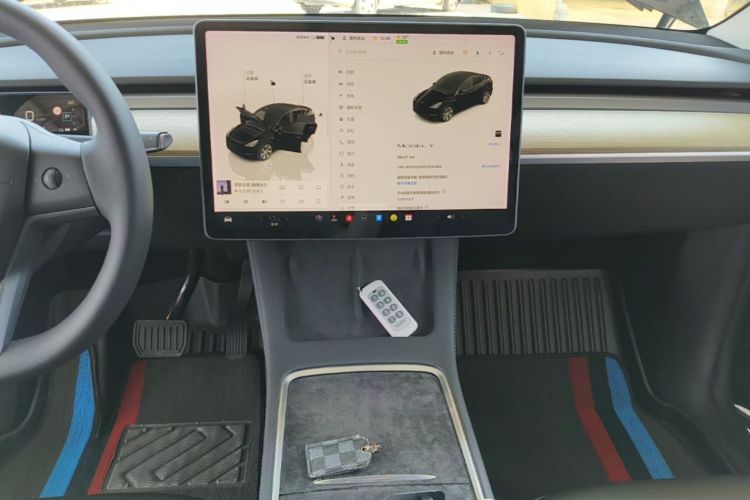 Used Tesla Model Y 2022 Revised Version Rear-Wheel Drive Audio And AC Panel