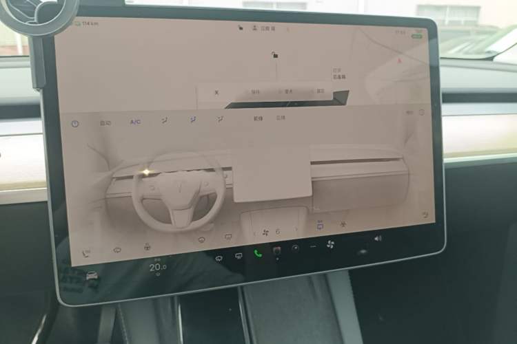 Used Tesla Model Y 2022 Revised Version Rear-Wheel Drive Audio And AC Panel