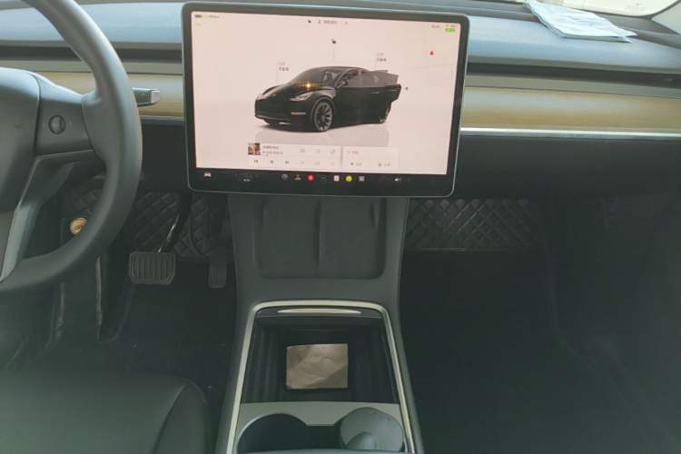 Used Tesla Model Y 2022 Revised Version Long-Range All-Wheel Drive Audio And AC Panel