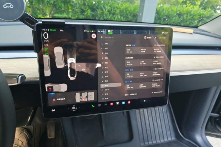 Used Tesla Model Y 2022 Revised Version Rear-Wheel Drive Audio And AC Panel