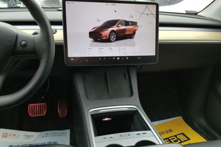 Used Tesla Model Y 2022 Revised Version Rear-Wheel Drive Audio And AC Panel