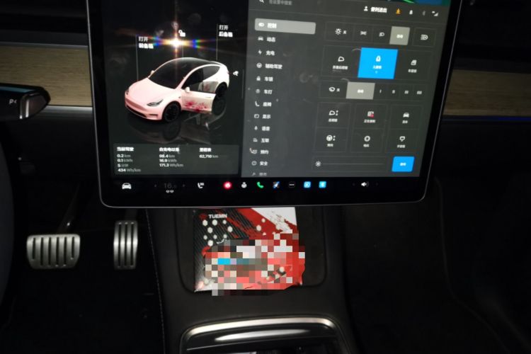 Used Tesla Model Y 2022 Performance High-Performance All-Wheel-Drive Version Audio And AC Panel