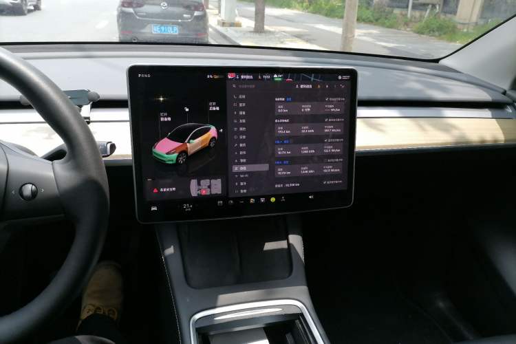 Used Tesla Model Y 2022 Revised Version Rear-Wheel Drive Audio And AC Panel