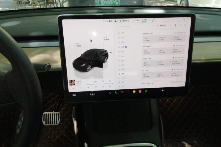 Used Tesla Model Y 2022 Revised Version Rear-Wheel Drive Audio And AC Panel