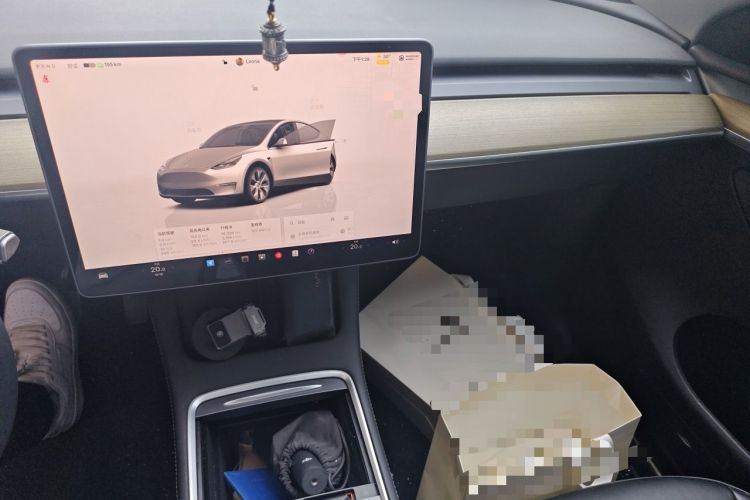 Used Tesla Model Y 2022 Revised Version Rear-Wheel Drive Audio And AC Panel