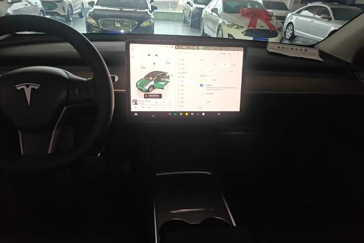 Used Tesla Model Y 2022 Long-Range All-Wheel-Drive Version Audio And AC Panel