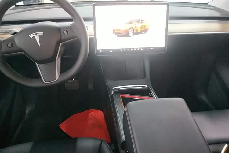 Used Tesla Model Y 2022 Revised Version Rear-Wheel Drive Audio And AC Panel