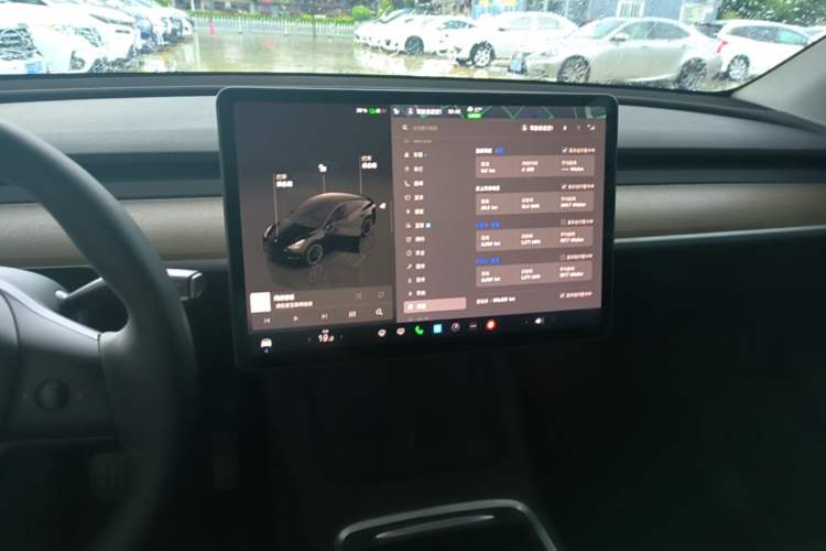 Used Tesla Model Y 2022 Revised Version Rear-Wheel Drive Audio And AC Panel