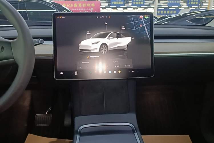 Used Tesla Model Y 2022 Revised Version Rear-Wheel Drive Audio And AC Panel