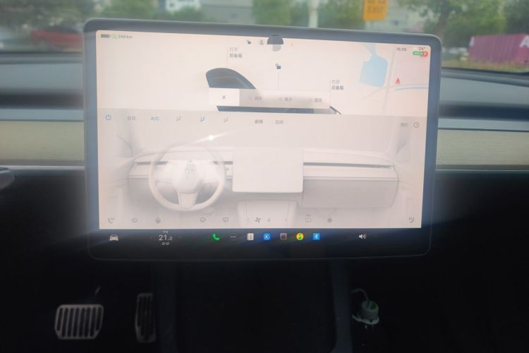 Used Tesla Model Y 2022 Revised Version Rear-Wheel Drive Audio And AC Panel