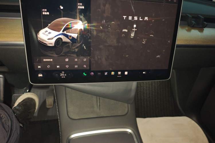 Used Tesla Model Y 2022 Revised Version Long-Range All-Wheel Drive Audio And AC Panel