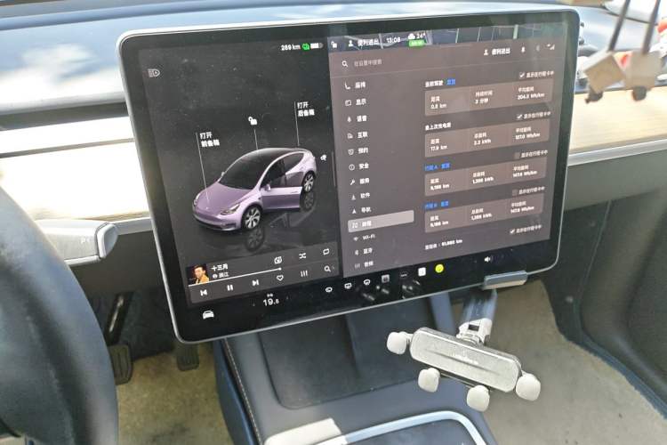 Used Tesla Model Y 2022 Revised Version Rear-Wheel Drive Audio And AC Panel