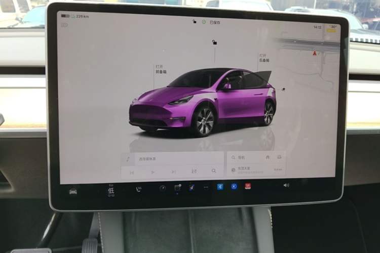 Used Tesla Model Y 2022 Revised Version Rear-Wheel Drive Audio And AC Panel