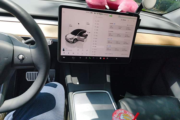 Used Tesla Model Y 2022 Rear-Wheel-Drive Version Audio And AC Panel