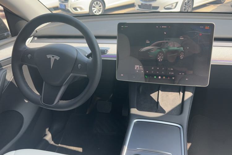 Used Tesla Model Y 2022 Rear-Wheel-Drive Version Audio And AC Panel