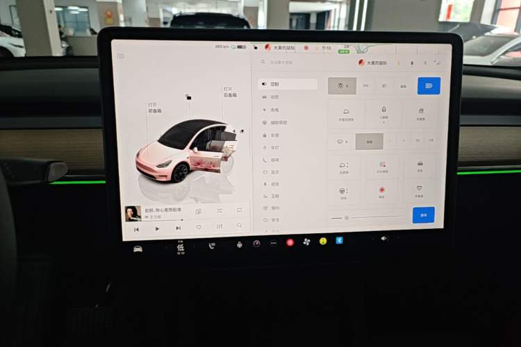 Used Tesla Model Y 2022 Long-Range All-Wheel-Drive Version Audio And AC Panel