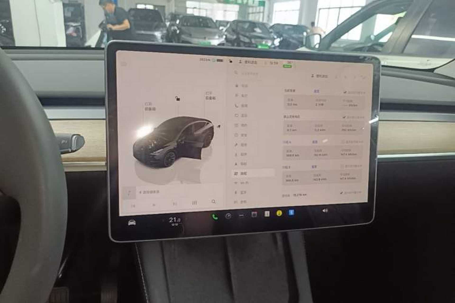 Used Tesla Model Y 2022 Rear-Wheel-Drive Version Audio And AC Panel