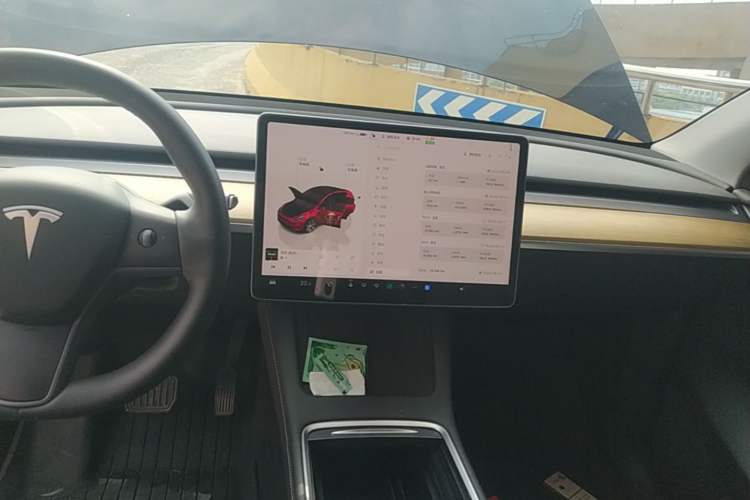 Used Tesla Model Y 2022 Revised Version Rear-Wheel Drive Audio And AC Panel