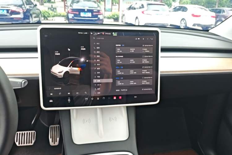 Used Tesla Model Y 2022 Rear-Wheel-Drive Version Audio And AC Panel