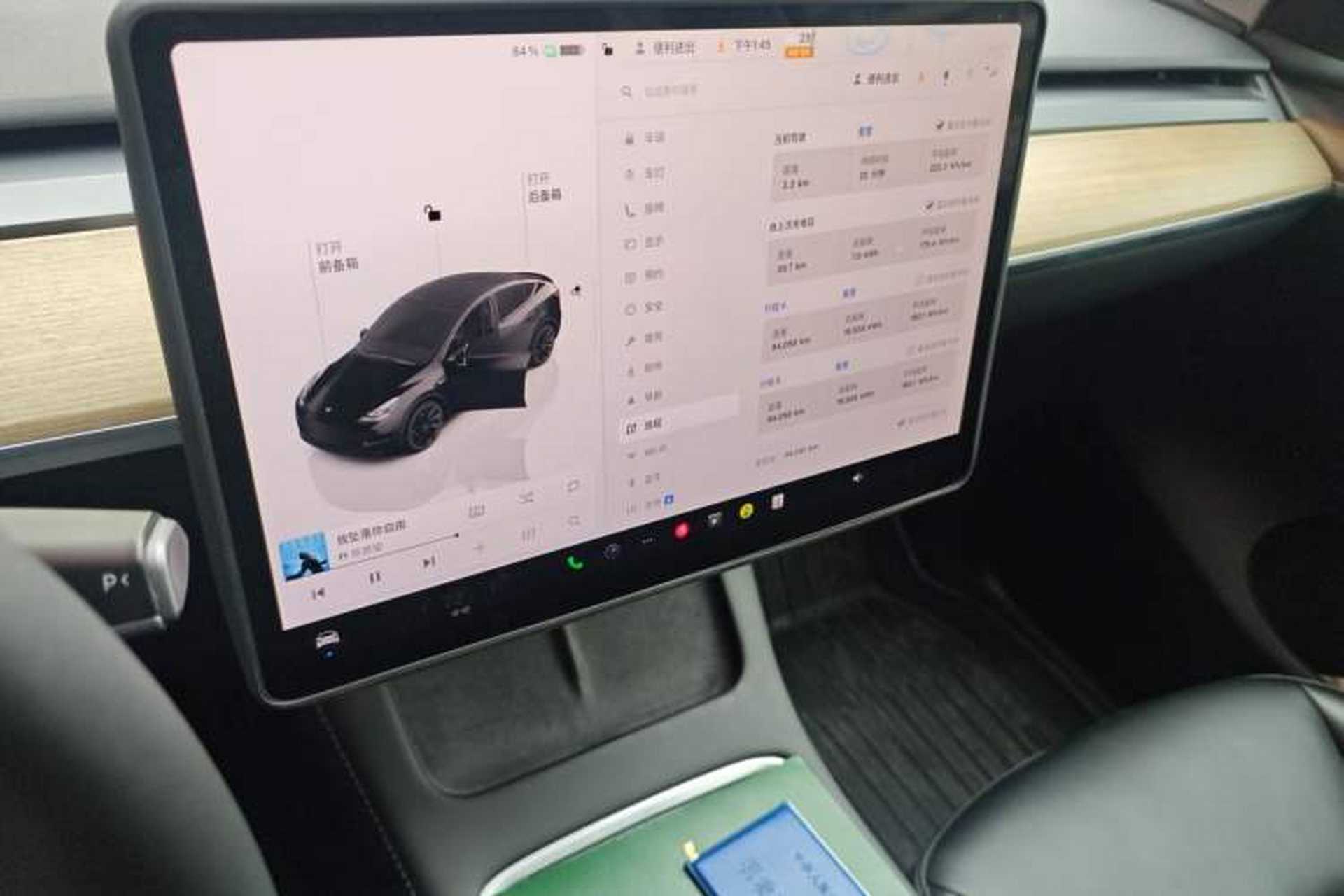 Used Tesla Model Y 2022 Rear-Wheel-Drive Version Audio And AC Panel