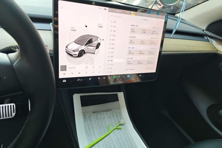 Used Tesla Model Y 2022 Long-Range All-Wheel-Drive Version Audio And AC Panel