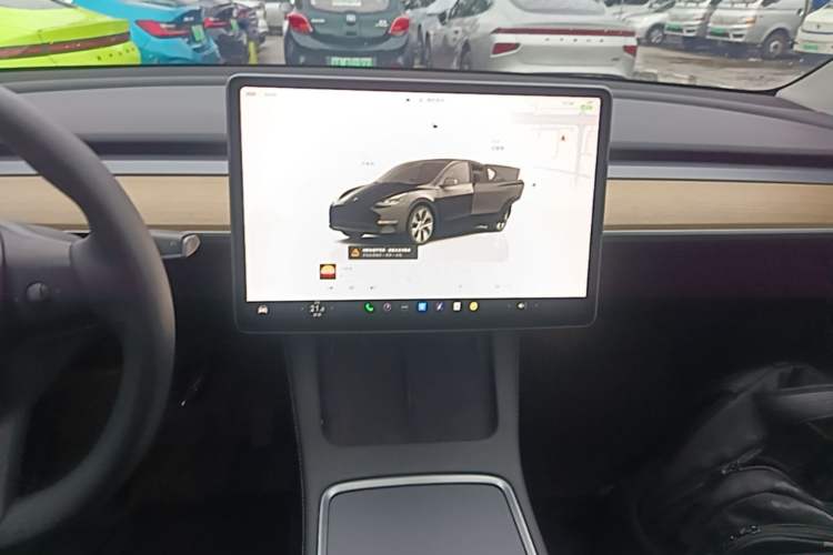 Used Tesla Model Y 2022 Revised Version Rear-Wheel Drive Audio And AC Panel