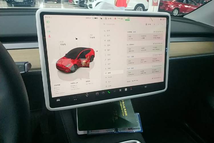 Used Tesla Model Y 2022 Revised Version Rear-Wheel Drive Audio And AC Panel